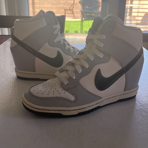NIKE Women’s Dunk Sky High Hidden Wedge Gray White Leather Shoes # 528899-011  5 - Picture 4 of 9